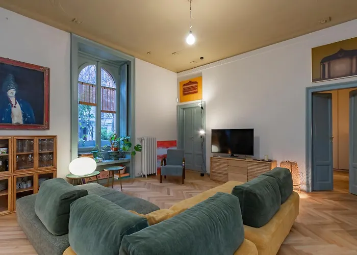 Апартаменты M4 Elegance And Style Near The Metro *