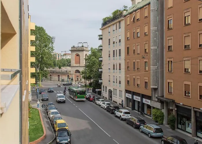 Apartment Light Blue Home-sempione Park-metro M2-brera Milan