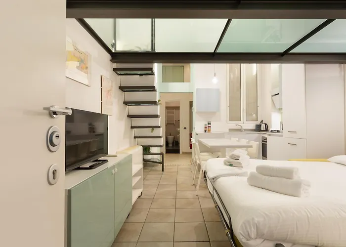 Apartment Charming Near M1 Loreto And Iconic Tram 1 To Center