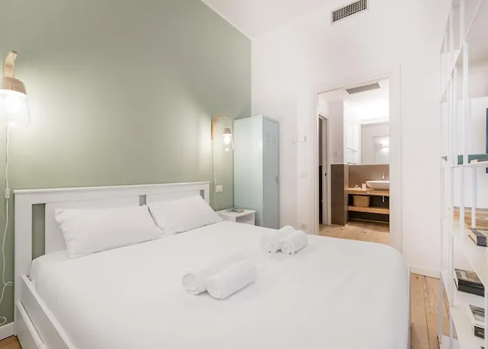 Easylife - - Pergola 5 - Isola Apartamento Milão