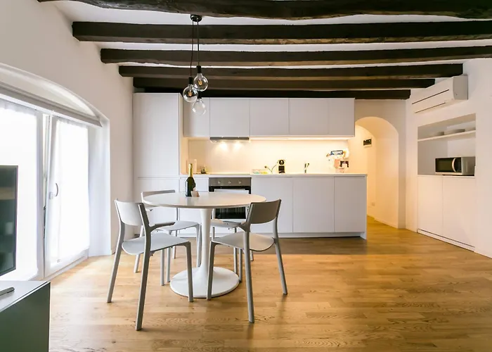 아파트 Navigli - Via Mortara 17 밀라노