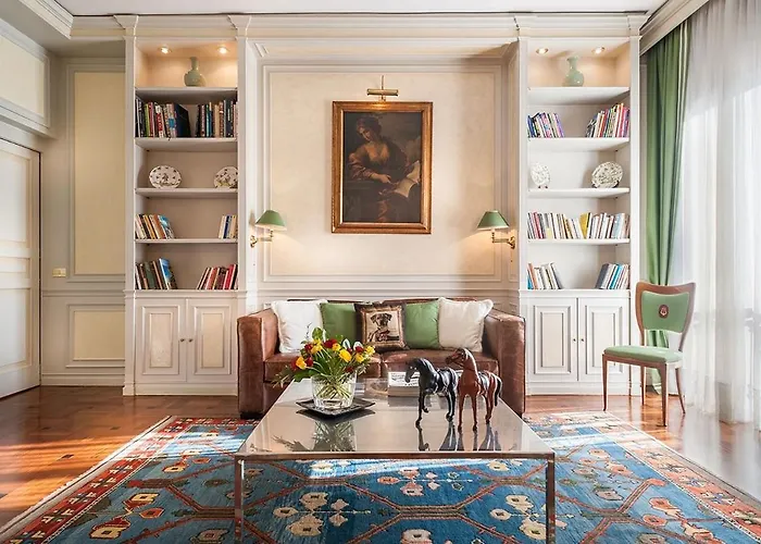 Domus Centro Apartment