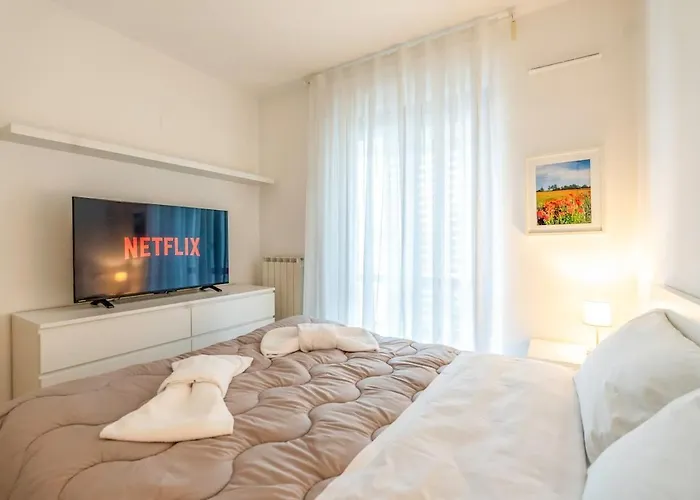 Luminoso E Ristrutturato Con Doppio Balcone E Wifi Appartamento *