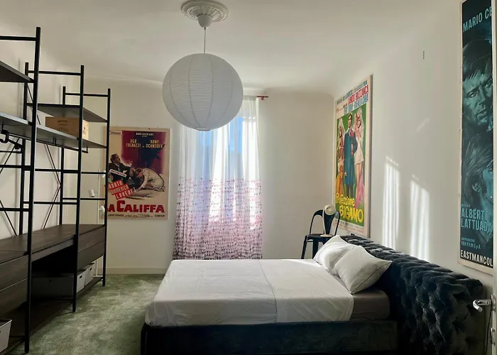 The Vintage Movie Naviglio Grande