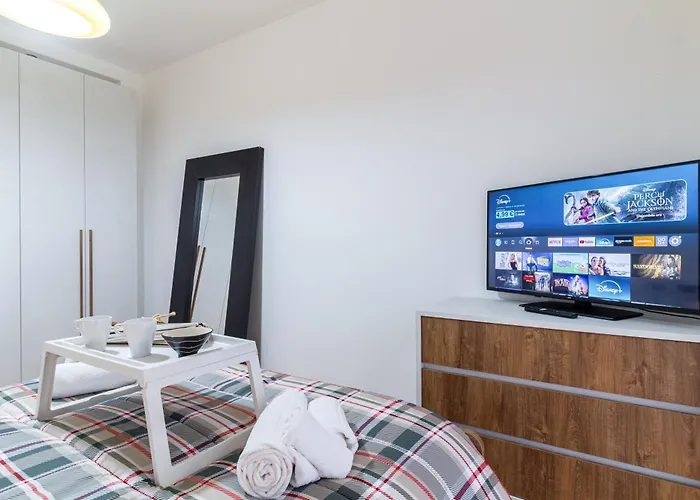 Apartament Acquabella By Houset Mediolan