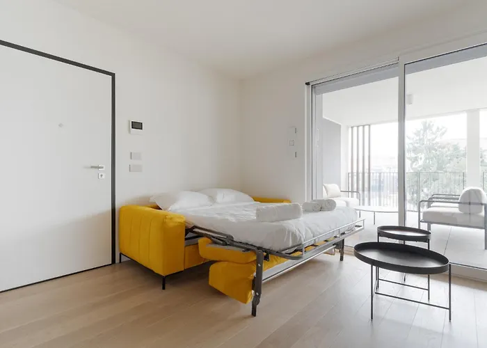 Guesthost - Lambrate Modern Flat With Terrace Апартаменты