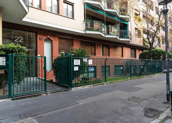 Апартаменты Youhosty - Ravizza Wood 22 *