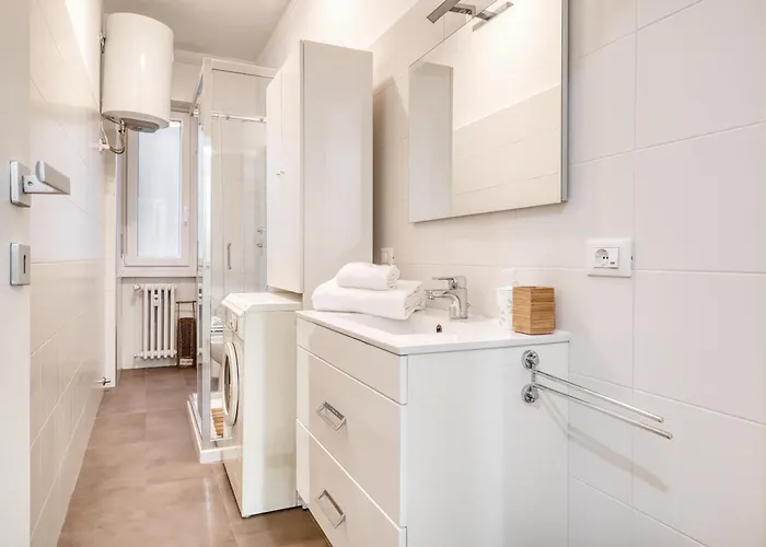 Just Urban - Stylish 25 Min From Duomo *