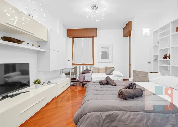 Urban In - Comfortable And Well Connected Milano