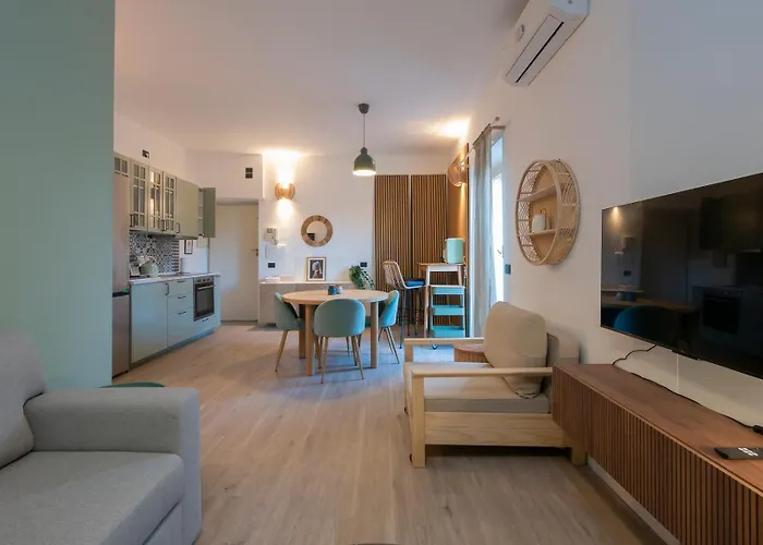 아파트 Bright Top-floor With Private Terrace