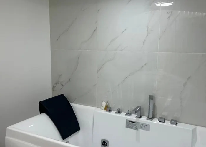 Apartmán G Luxury Platinium&gold Red Metroline To Duomo