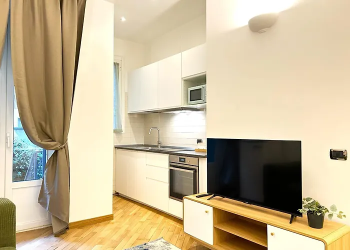 The Secret Garden - 100 M Dalla Metropolitana * 米兰