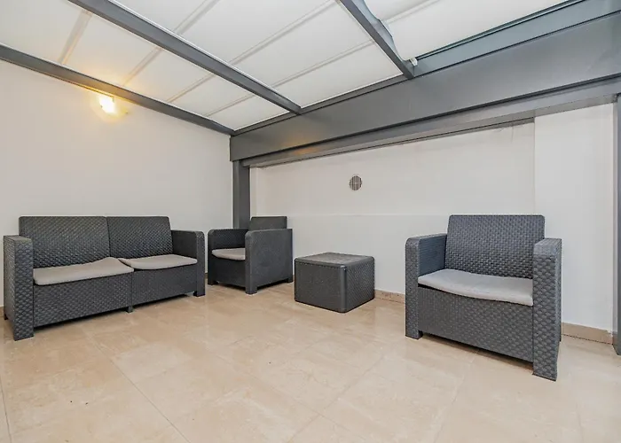 Apartment Bnbest Tricolore 6 Pax *