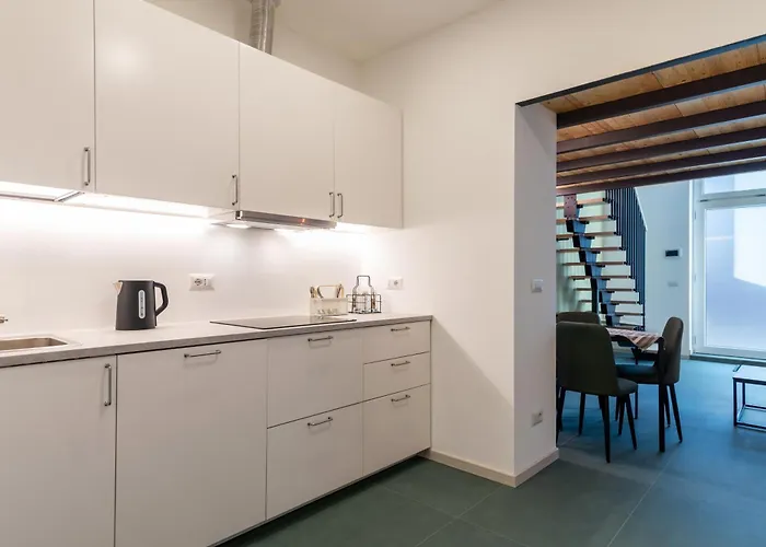 アパート Modern Loft - Rho Fiera & San Siro -