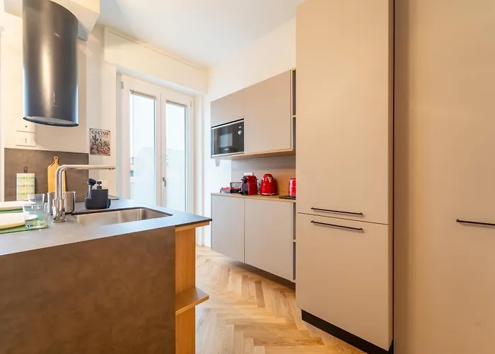 Appartamento L55 Design With Garage Milano