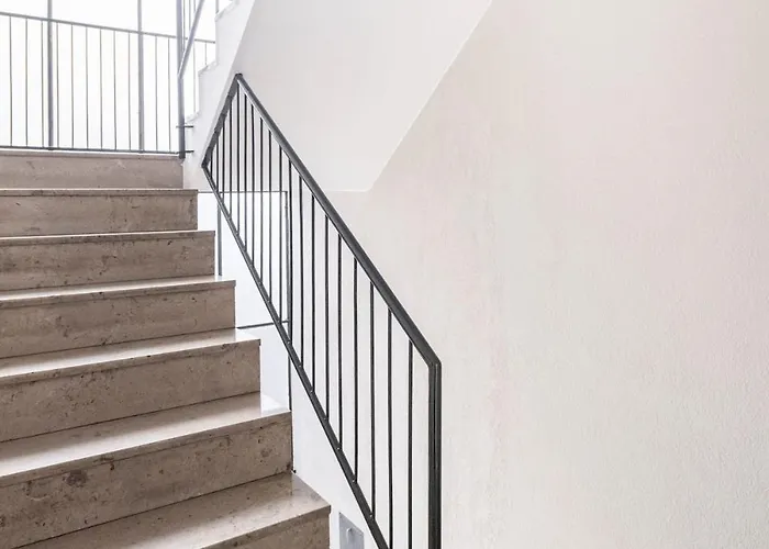 Lovely Very Near Zara Metro Station M3m5 *