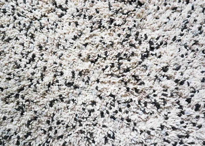 Prada District Living *