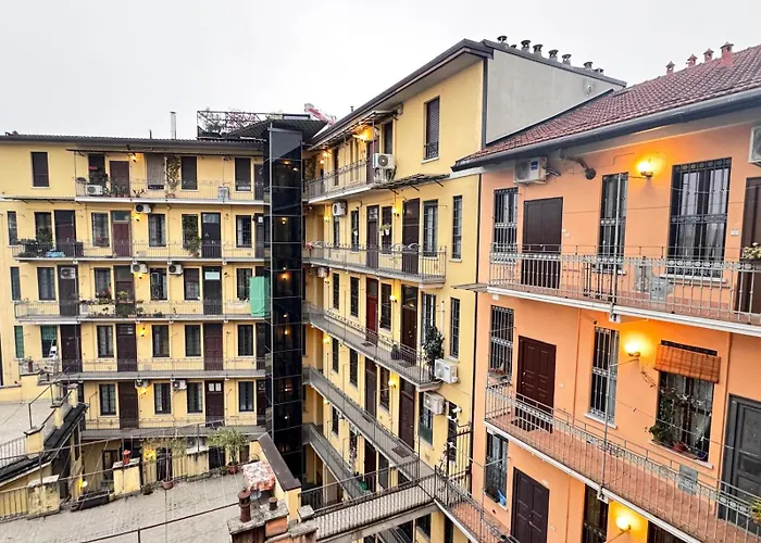 Romantic Nest - Authentic - Watt Road Apartment Milan