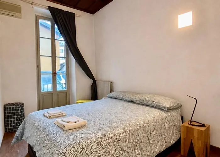 Apartment Milan's Secret Courtyard - Historic Center