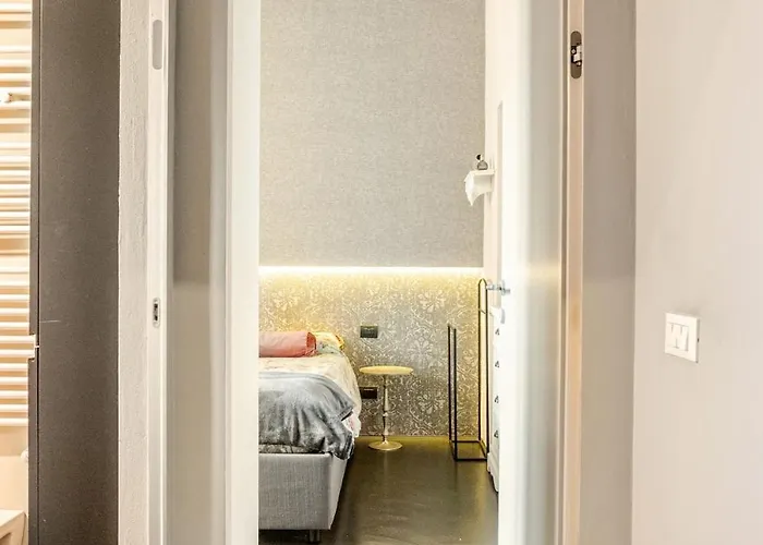 Apartment Industrial-chic In The Heart Of Isola Milan