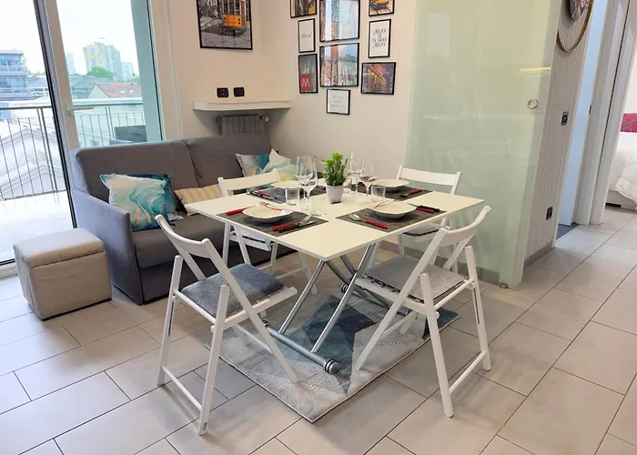 10 Minutes From Fiera With Large Terrace Milano