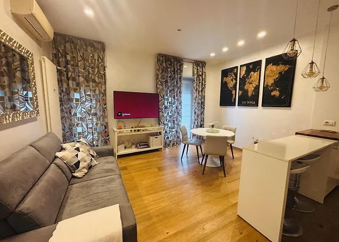 아파트 Bilo Lumiere - 1 Bedroom - Close To Gambara M1 And Tolstoj M4 *