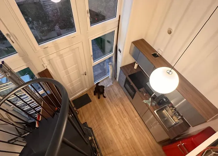 Апартаменты Loft Con Giardino Privato A Милан