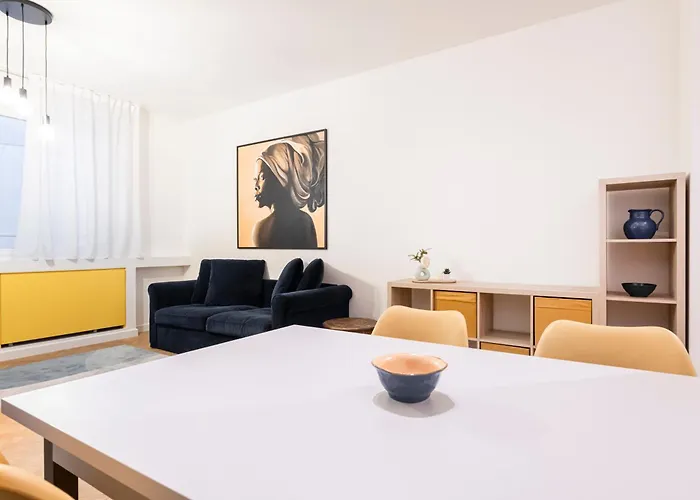 Easylife - - San Gregorio 3 F - P Venezia Appartamento Milano