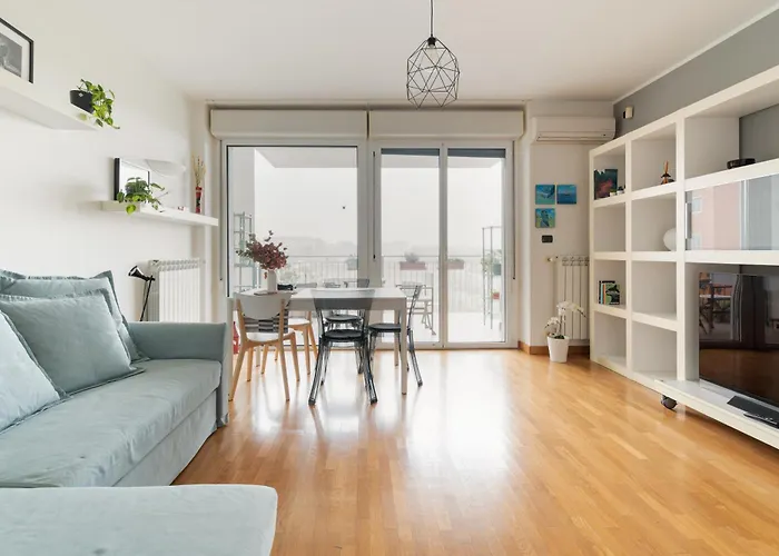 Guesthost - Cozy Santa Giulia *