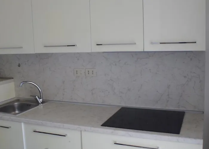 Monolocale Porta Romana E Ben Collegato ミラノ