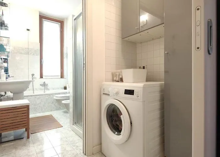 Smart - Adriano & Metro Crescenzago *