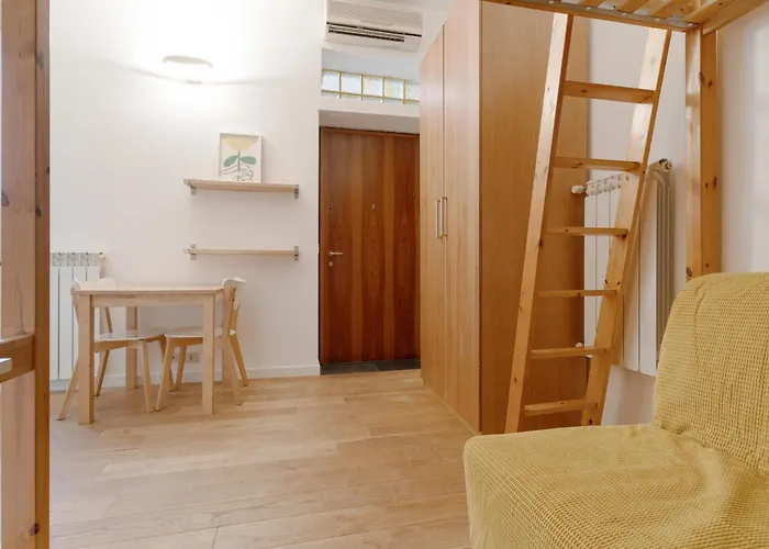 Guesthost - Corvetto Comfy Apartament *