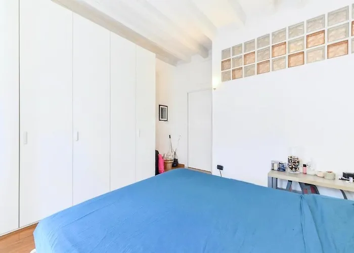 Nolo - Floor Bright - Metro Pasteur * ミラノ