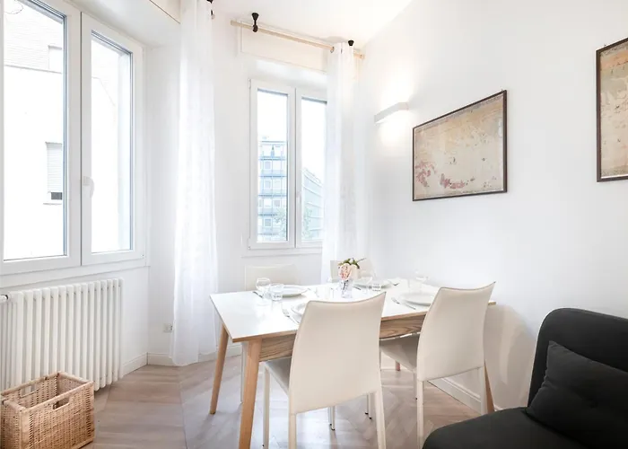 Easylife - - Torchio 4 - Historic Center Apartman