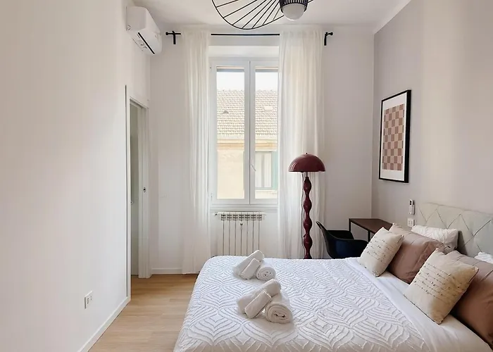 Convention Center Sempione Castle Double Bathroom Entire Apartment, 24h Supermarket, Nightlife דירה מילאנו