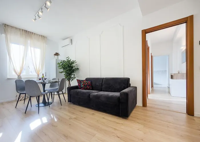 Casa Enea Luxury House - Bocconi Navigli - Private Parking