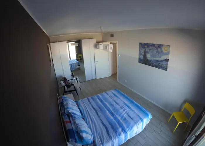 A Casa Di Slang- Slang's House *