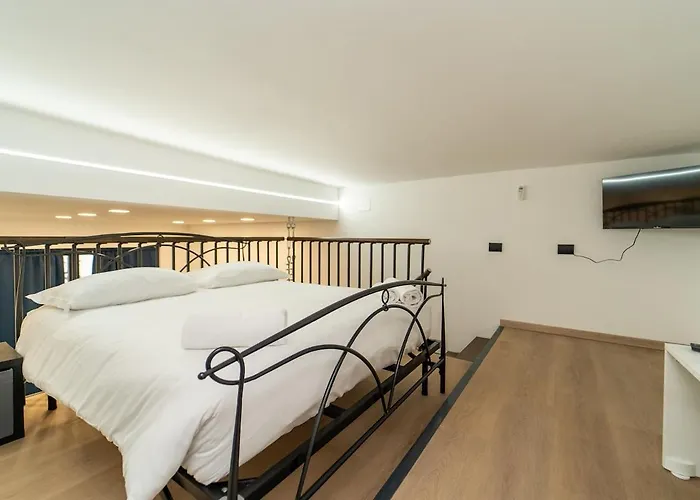 Spacious With Wifi And Ac & Parking Apartament *