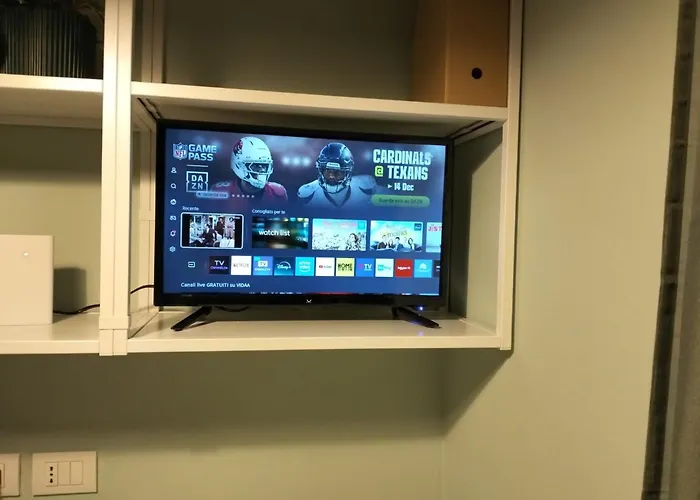 Youth M2 Abbiategrasso Assago Tram 15 Duomo * ミラノ