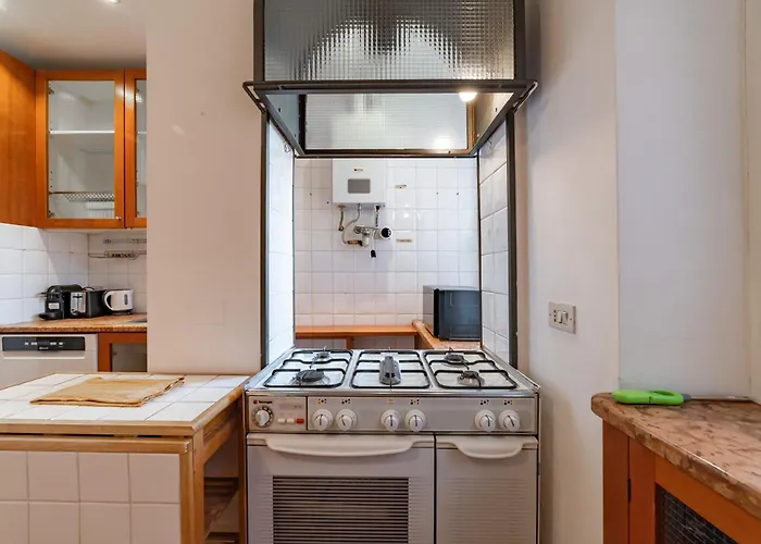 4 Min From Porta Genova Station With Whirlpool Apartman Milánó