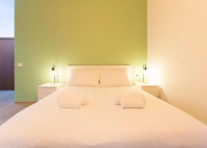 I-host - Sangro * Milánó