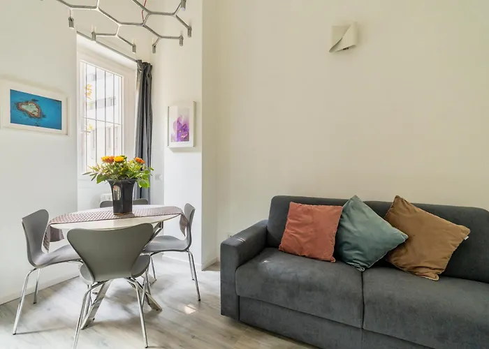 Vivimihome - Assunta * Μιλάνο