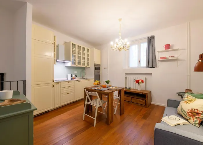 Marcona, 1 - Quiet Milanese Милан