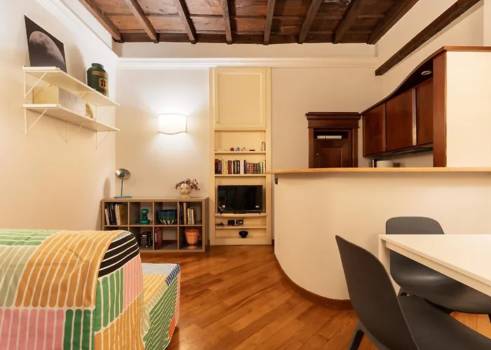 Guesthost - Comfy Flat Near Ospedale Policlinico Appartamento