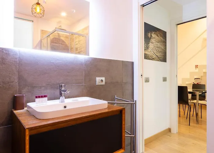 I-host - Ticinese 107 Milán