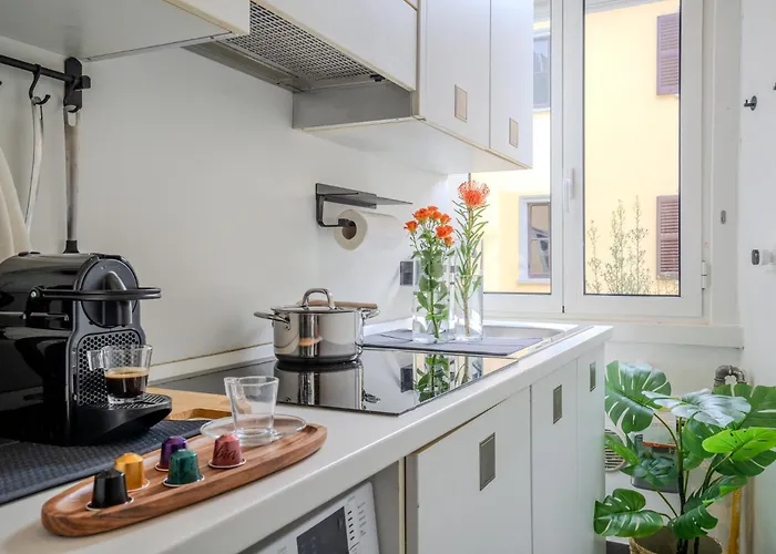 Porta Venezia Milano, Bilocale In Centro