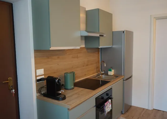 公寓 Modern Design Near Metro, Center 米兰