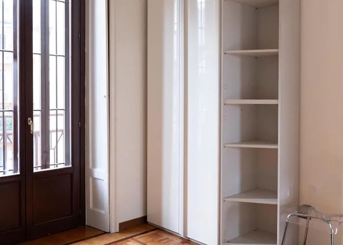 Lägenhet Luminoso Trilocale Piano Alto Vicino All' Arco Della Pace Milano