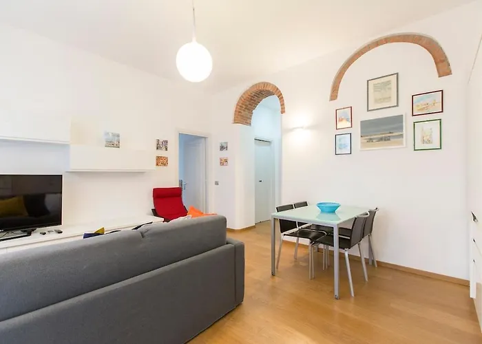 Luminoso Trilocale Centro Navigli Tortona A * ミラノ