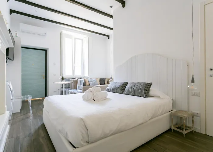 Navigli - Via Vigevano Apartman